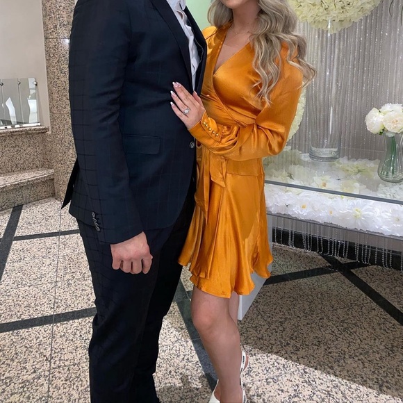 REVOLVE- Karina Grimaldi dress size M - Picture 2 of 13